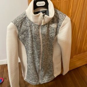 North face fleece jacket